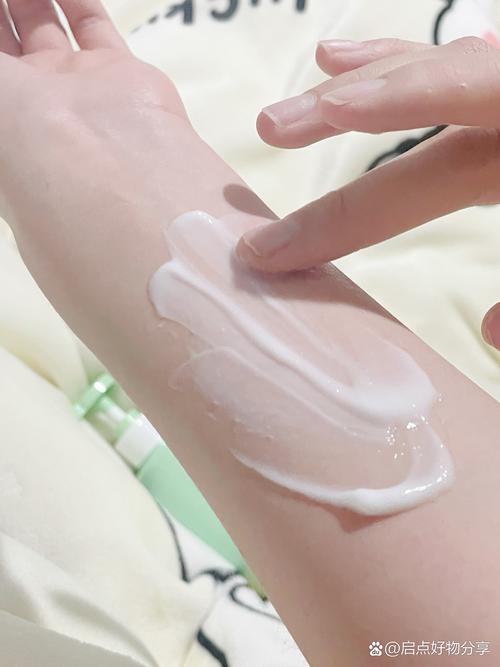 认准维 E 款！水悠季身体乳长效保湿嫩滑肌肤身体乳